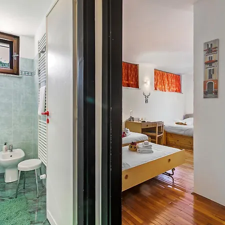 Apartament Il Balcone Sulle Alpi In Out - Happy