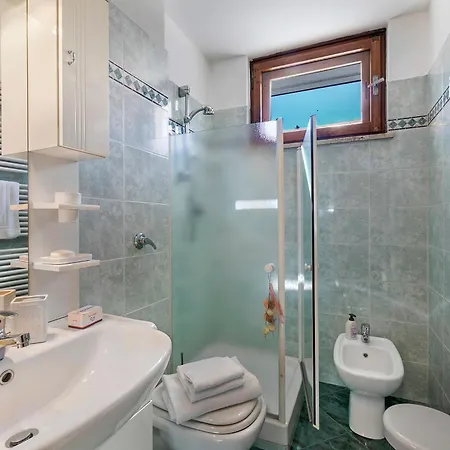 Apartament Il Balcone Sulle Alpi In Out - Happy *